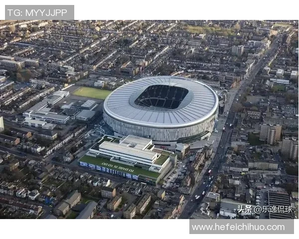 德国足球巨星风采展示背景图解析与球场辉煌历程回顾